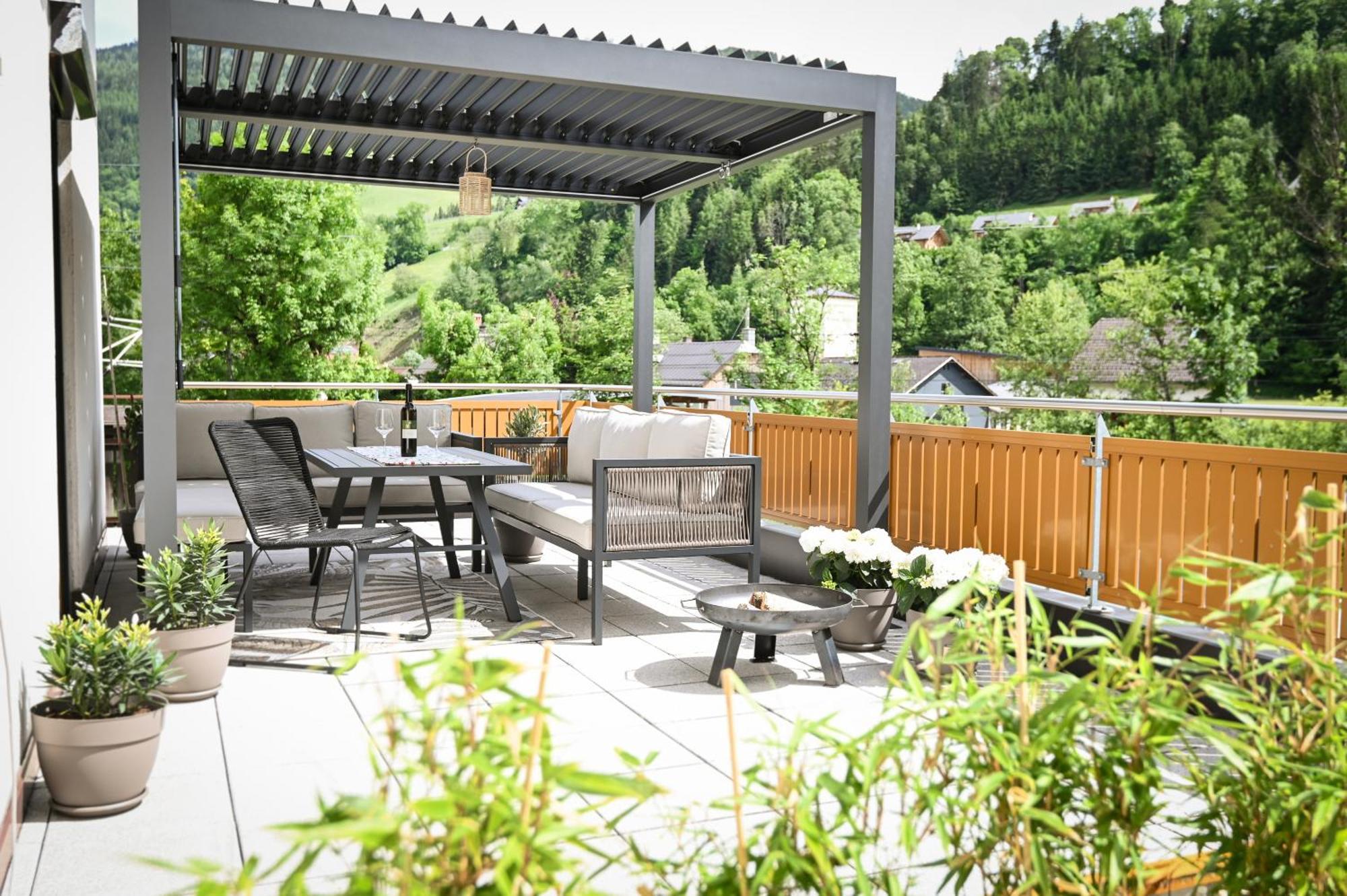 Ferienhaus Joloisia Mit Blick Auf Planai Villa Schladming Esterno foto